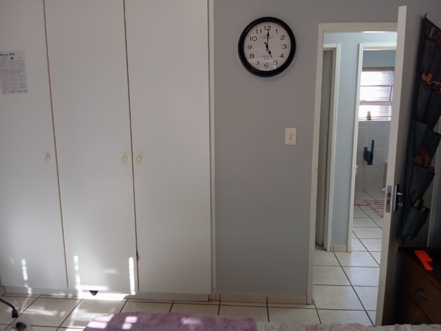 2 Bedroom Property for Sale in Kabega Park Eastern Cape